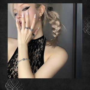 5 mẫu vòng tay bạc nữ đẹp làm nổi bật mọi outfit