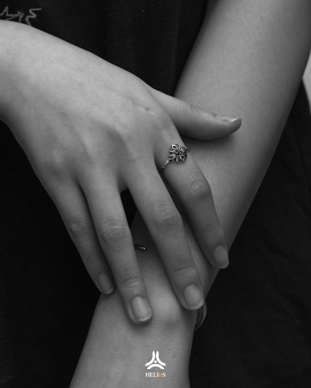 여성용 반지 사이즈 차트 및 자세한 측정 지침