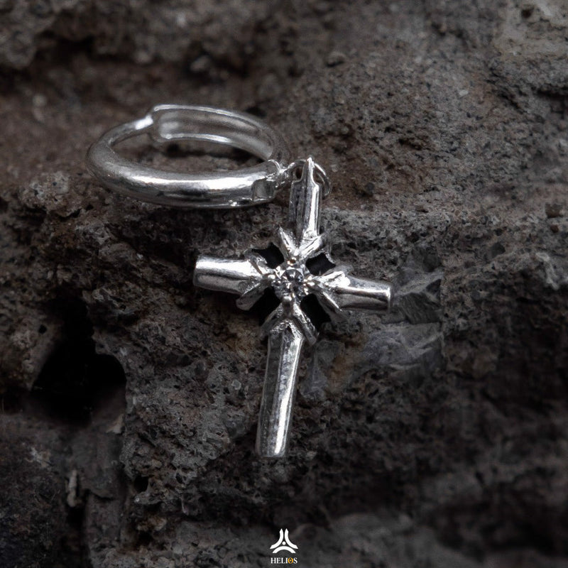 Biểu tượng của sự cứu rỗi và tình yêu thương quá khuyên tai thánh giá