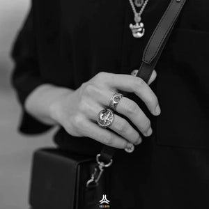 Which finger to wear a ring to attract wealth? Feng Shui meaning