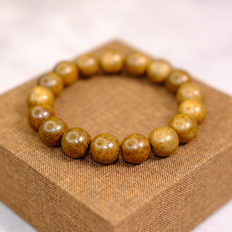 진짜와 가짜 가루단향 팔찌를 구별하는 6가지 방법