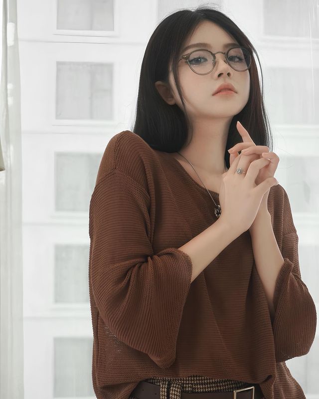 HELIOS x BLOGGER PAN UYEN NHI