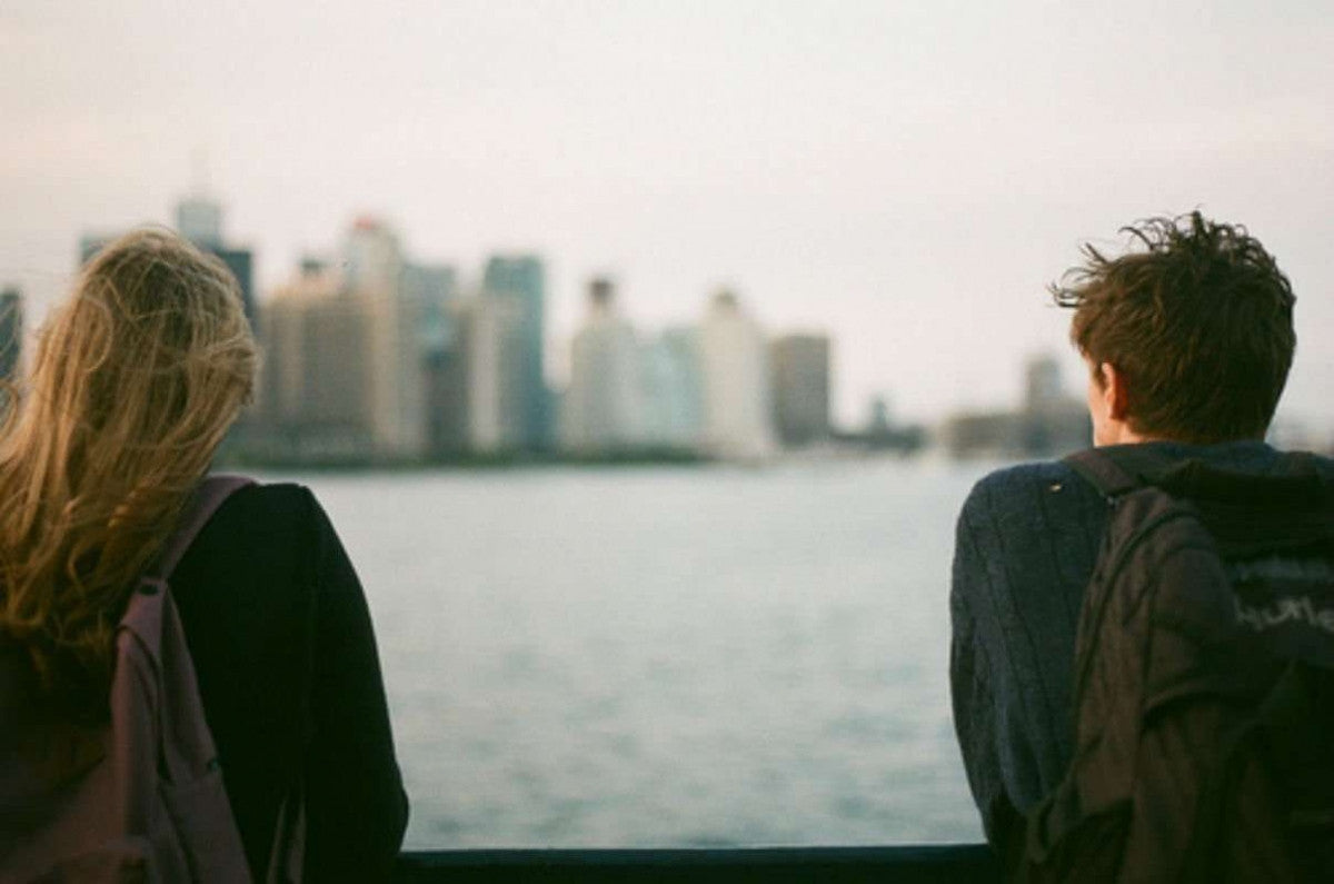 장거리 연애 중인 남자친구에게 어떤 선물을 줘야 할까요? 그에게 맞는 선물을 고르는 방법은 무엇일까요?