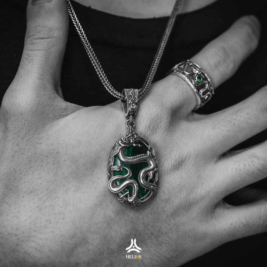 Cách chọn dây chuyền phong thủy hợp mệnh, hợp tuổi