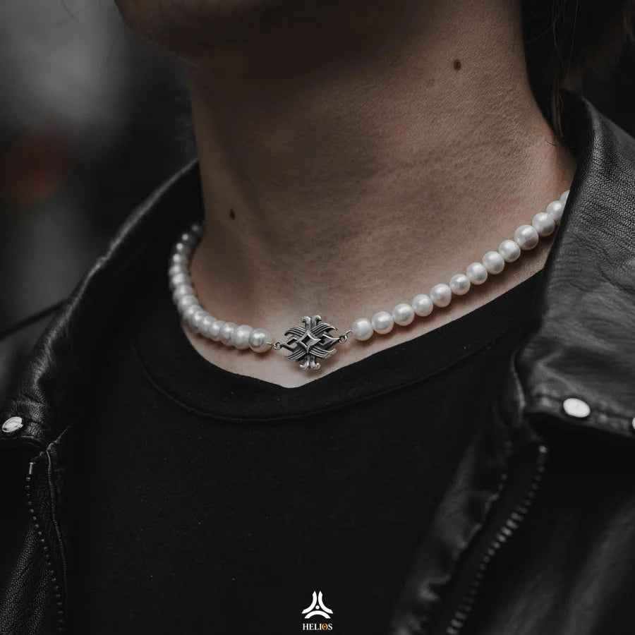 The appeal of men's pearl necklaces - How to choose the right one