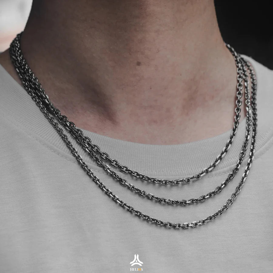 가려움 없이 은목걸이를 착용하는 5가지 방법