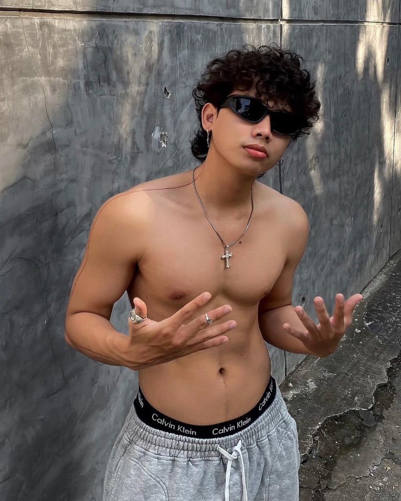 HELIOS x FASHION CREATOR WIN NOO